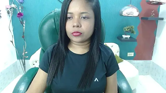 Snapshot of Melikasweetz chatting on 02.06.25 Melikasweetz online show from 02.06.25