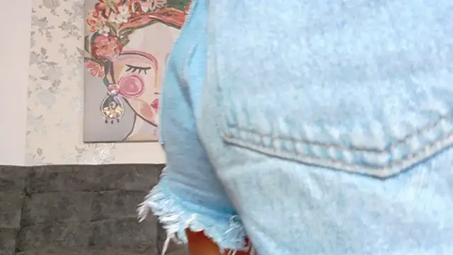 Snapshot of taty_miller chatting on 01.31.26 taty miller online show from 01.31.26