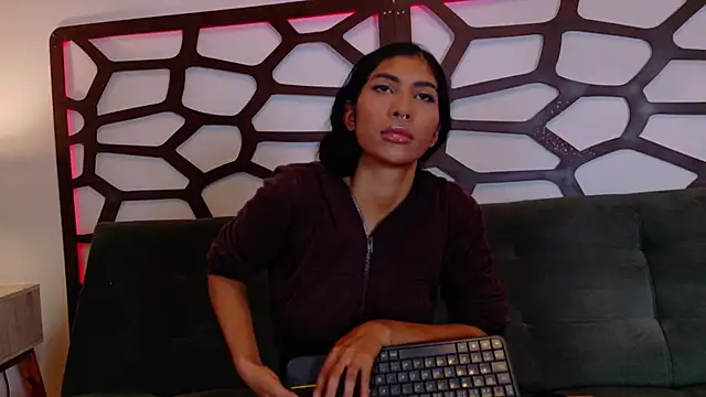 Snapshot of taty_miller chatting on 02.06.26 taty miller online show from 02.06.26