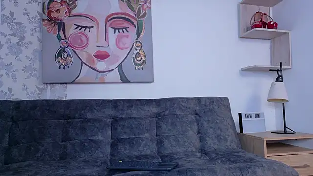 Snapshot of taty_miller chatting on 02.25.26 taty miller online show from 02.25.26