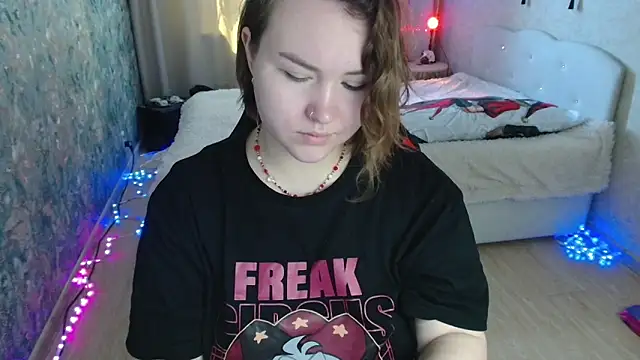 Snapshot of Jenny_Fox chatting on 05.20.26 Jenny Fox online show from 05.20.26