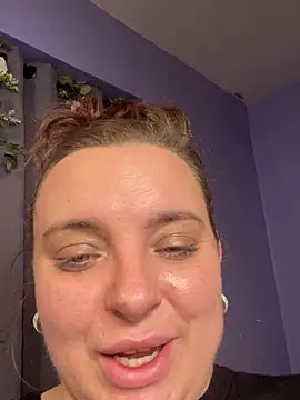 Snapshot of lairarose chatting on 08.01.26 lairarose online show from 08.01.26