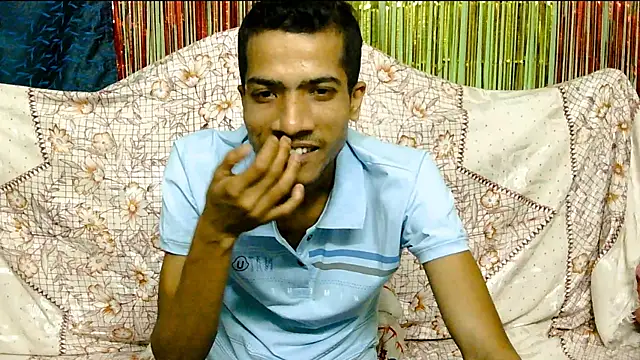 Snapshot of Alex_Suman25 chatting on 02.13.25 Alex Suman25 online show from 02.13.25