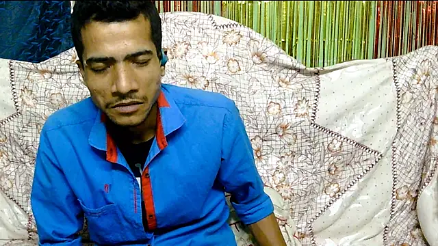Snapshot of Alex_Suman25 chatting on 02.15.25 Alex Suman25 online show from 02.15.25