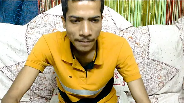 Snapshot of Alex_Suman25 chatting on 02.17.25 Alex Suman25 online show from 02.17.25
