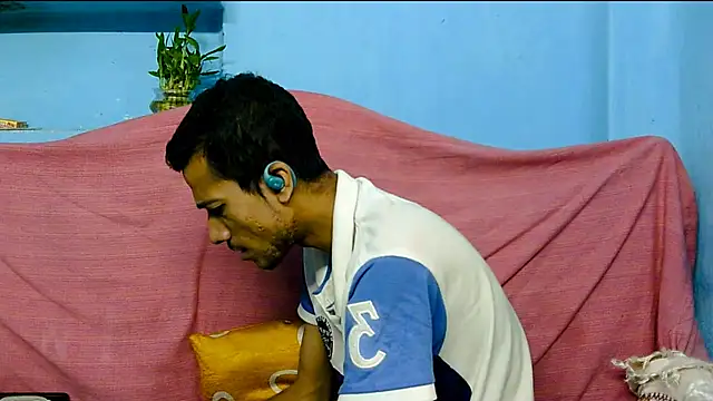 Snapshot of Alex_Suman25 chatting on 02.27.25 Alex Suman25 online show from 02.27.25