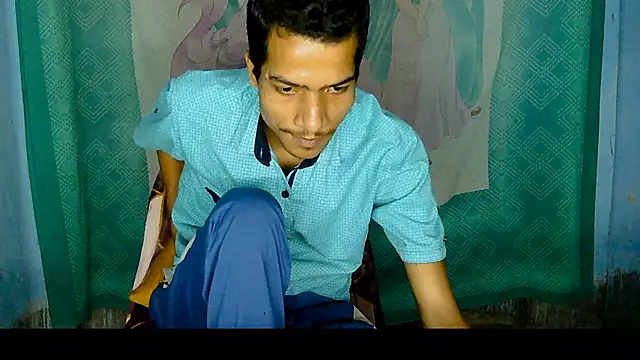 Snapshot of Alex_Suman25 chatting on 03.21.25 Alex Suman25 online show from 03.21.25