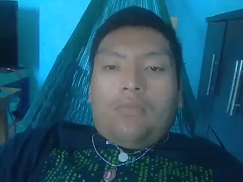 Snapshot of daniel4444Cu chatting on 04.27.26 daniel4444Cu online show from 04.27.26
