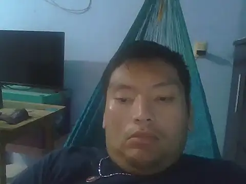Snapshot of daniel4444Cu chatting on 04.28.26 daniel4444Cu online show from 04.28.26