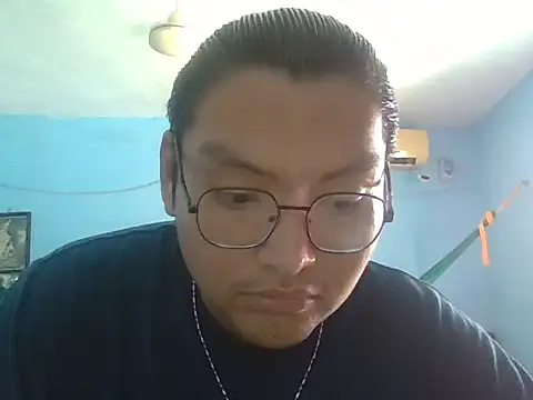 Snapshot of daniel4444Cu chatting on 05.25.26 daniel4444Cu online show from 05.25.26