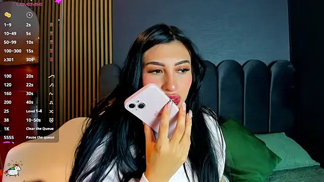 Nicolette ks  online show from 01.14.26