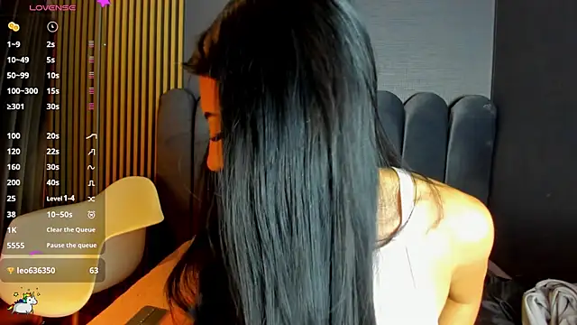 Nicolette ks  online show from 02.11.26