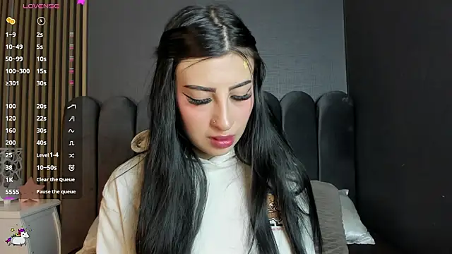 Nicolette ks  online show from 02.20.26