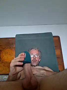 Snapshot of dedalus84 chatting on 06.14.26 dedalus84 online show from 06.14.26