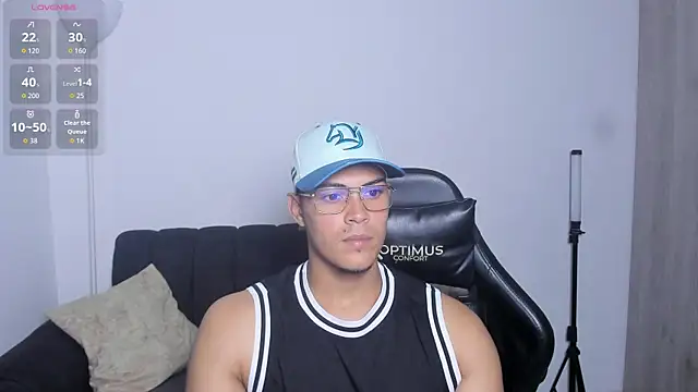 Snapshot of Iamdylan777 chatting on 07.17.26 Iamdylan777 online show from 07.17.26
