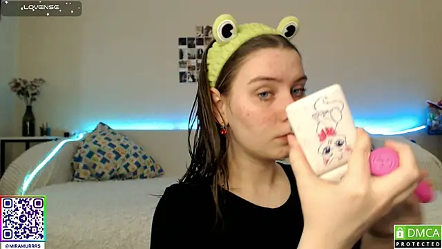 MurrrWorren online show from 02.20.25