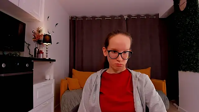 BettyBrowni online show from 02.16.25