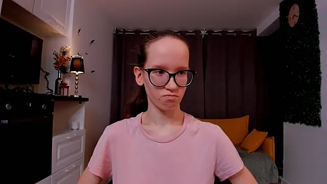 BettyBrowni online show from 02.20.25