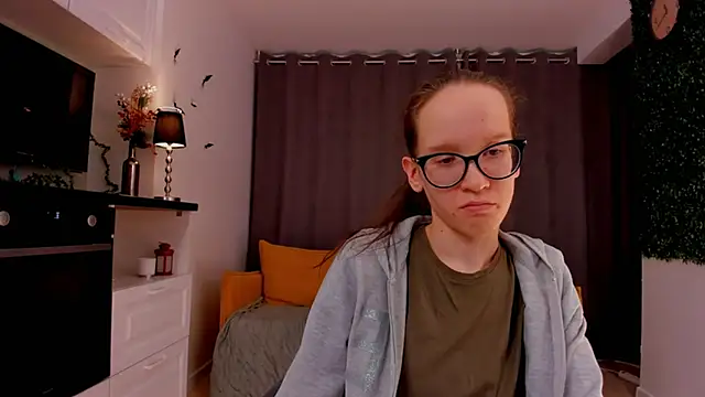 BettyBrowni online show from 02.22.25