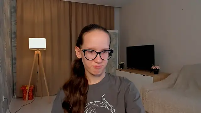 BettyBrowni online show from 09.23.25