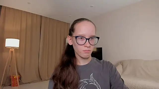 BettyBrowni online show from 10.07.25