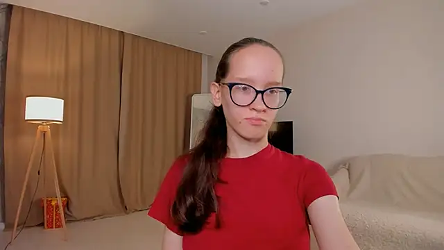 BettyBrowni online show from 10.10.25