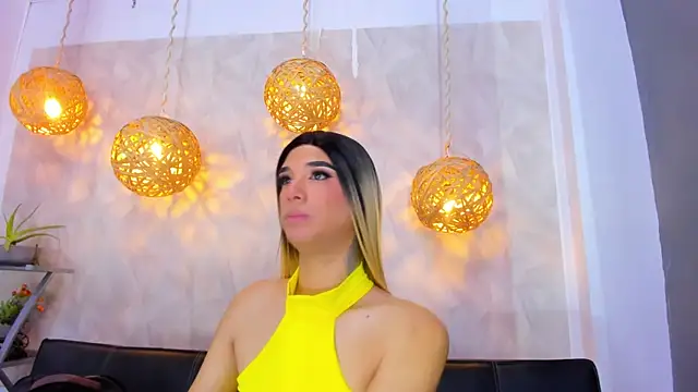 victoria aleia  online show from 01.24.25