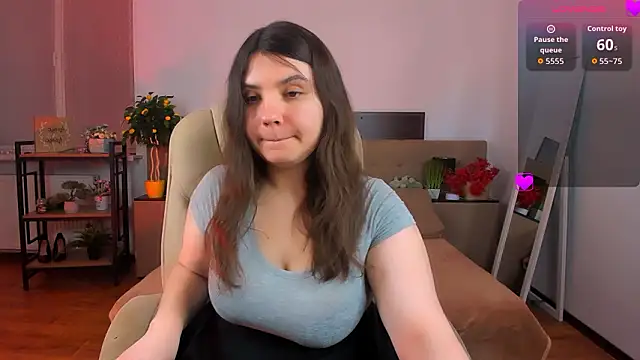 Viola  Shy online show from 02.18.26