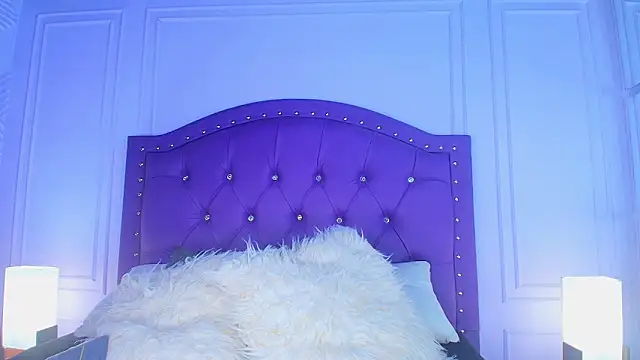 sarah banks1 online show from 02.28.26