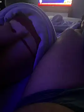 Snapshot of MateoKimiBi chatting on 03.01.25 MateoKimiBi online show from 03.01.25