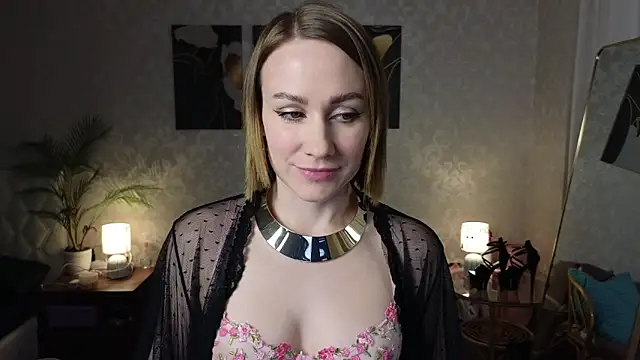 VeronicaRoss online show from 10.22.25