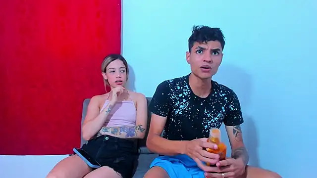 Snapshot of My-Beautifull-Couple chatting on 01.21.25 My-Beautifull-Couple online show from 01.21.25