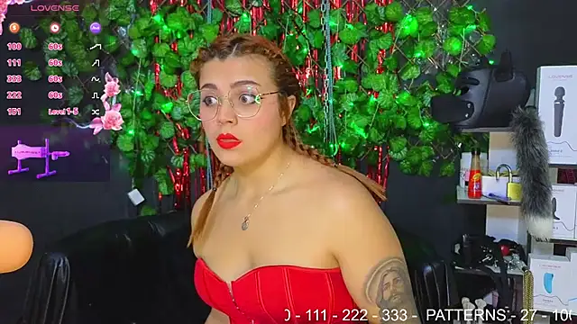 Sweett Mollyy online show from 01.07.26