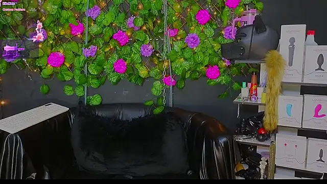 Sweett Mollyy online show from 05.23.26