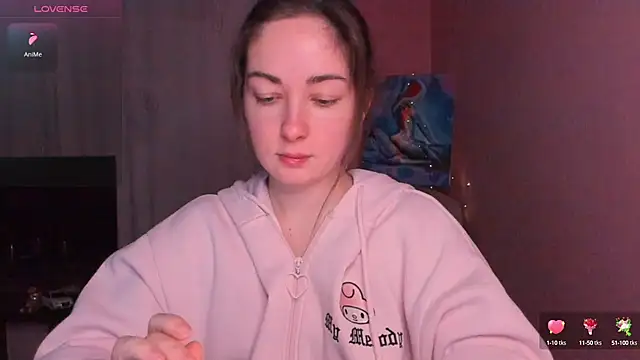 Snapshot of cClandesTina chatting on 02.28.25 cClandesTina online show from 02.28.25