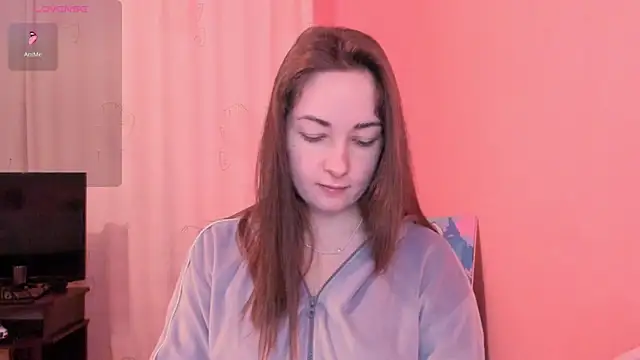 Snapshot of cClandesTina chatting on 03.07.25 cClandesTina online show from 03.07.25