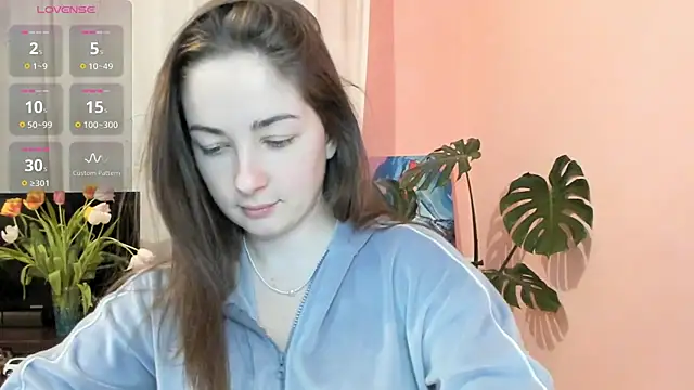 Snapshot of cClandesTina chatting on 03.11.25 cClandesTina online show from 03.11.25
