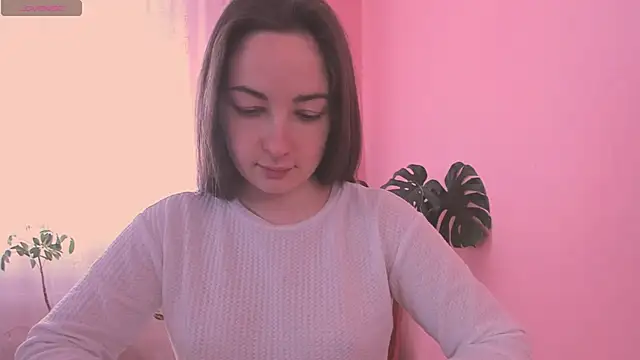 Snapshot of cClandesTina chatting on 03.21.25 cClandesTina online show from 03.21.25