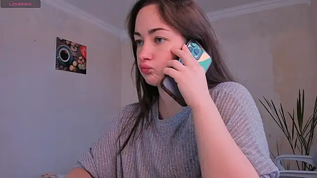 Snapshot of cClandesTina chatting on 09.26.25 cClandesTina online show from 09.26.25
