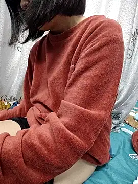 Haralushiaaa online show from 11.20.25