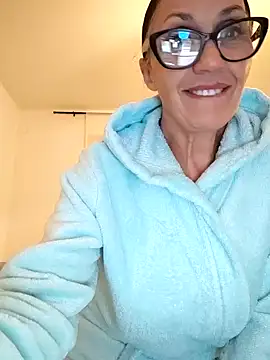 Snapshot of JasmineNoir2 chatting on 01.03.25 JasmineNoir2 online show from 01.03.25
