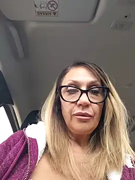 Snapshot of JasmineNoir2 chatting on 03.29.26 JasmineNoir2 online show from 03.29.26