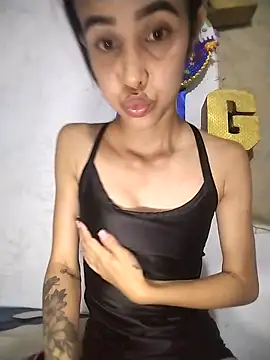 The-quee22 online show from 09.27.25