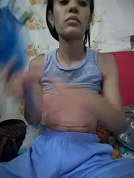 The-quee22 online show from 10.10.25