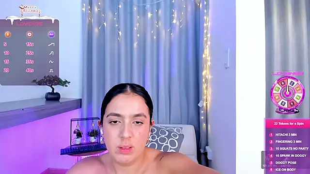 Lucyortiz  online show from 12.23.24