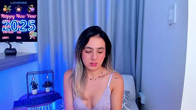 Lucyortiz  online show from 01.16.25