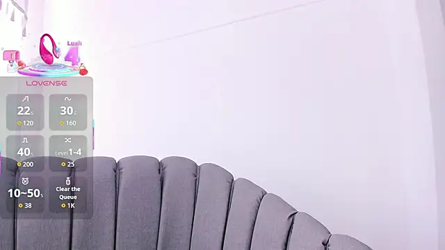 Snapshot of Alexandra_Torress chatting on 11.12.25 Alexandra Torress online show from 11.12.25