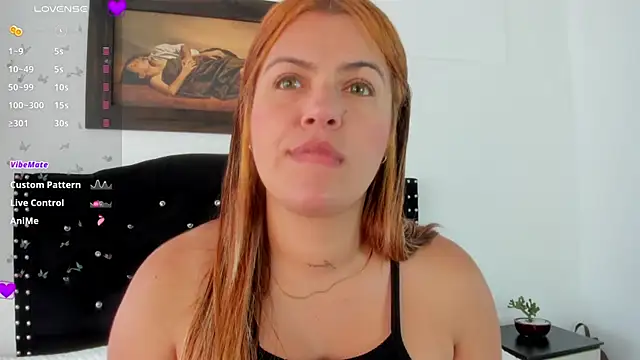 Snapshot of Alexandra_Torress chatting on 11.15.25 Alexandra Torress online show from 11.15.25