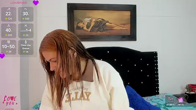 Snapshot of Alexandra_Torress chatting on 11.24.25 Alexandra Torress online show from 11.24.25