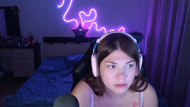 helengilmor online show from 09.16.25